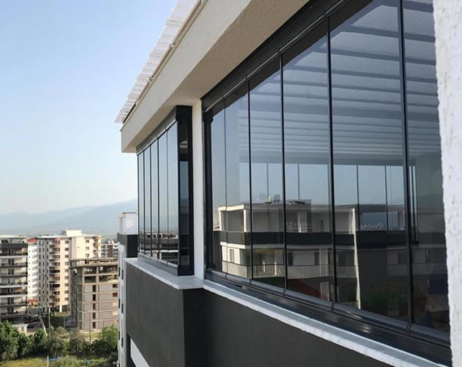çubuk cam balkon